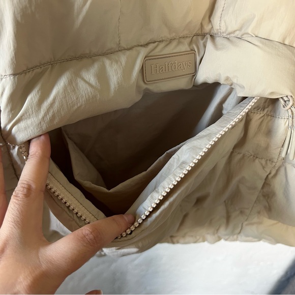 Halfdays Nellie Packable Puffer Jacket - Picture 9 of 12